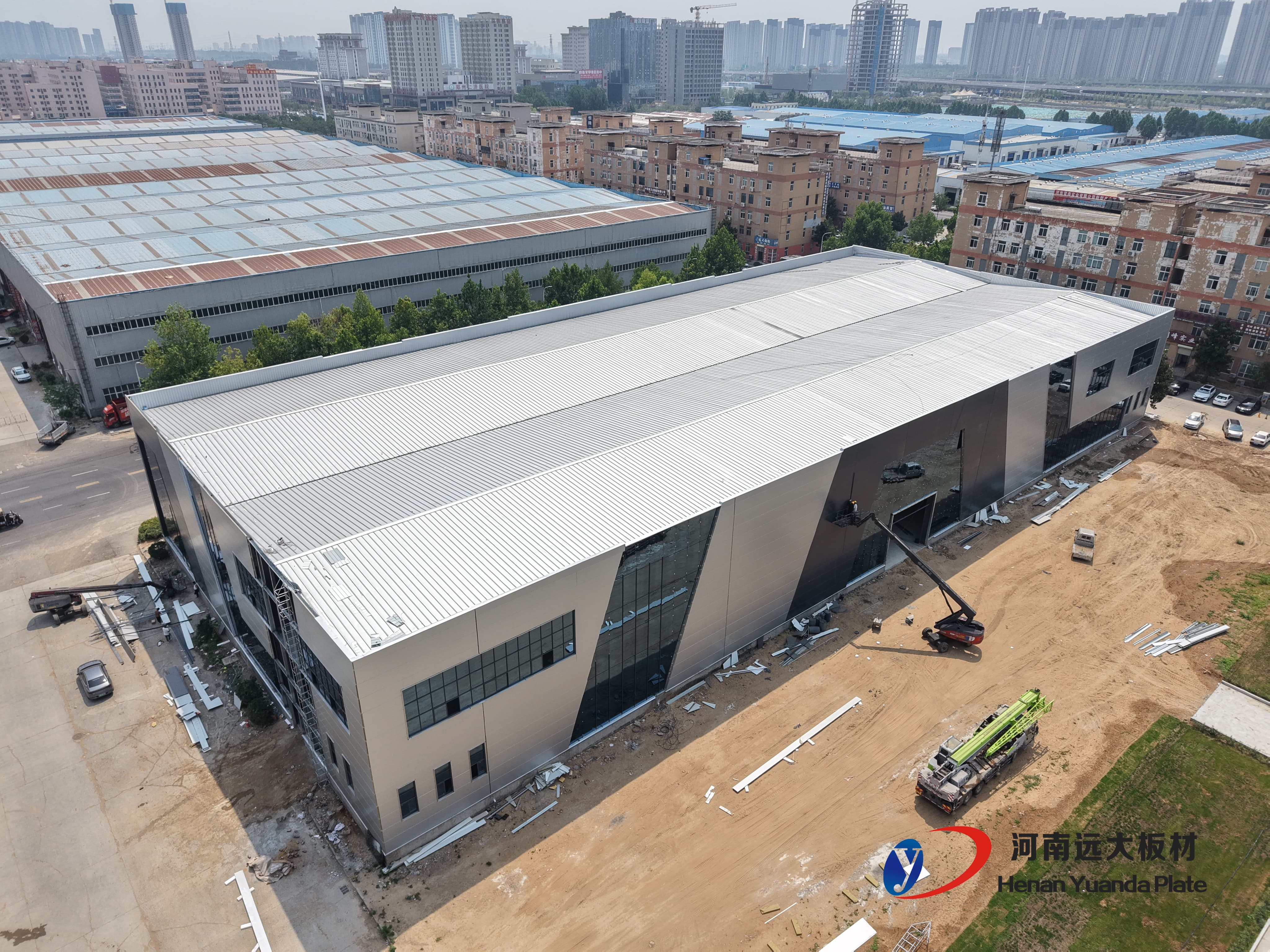 傳統板材VS聚氨酯夾芯板：在建筑效率與能耗上，差距竟然這么大！(圖3)