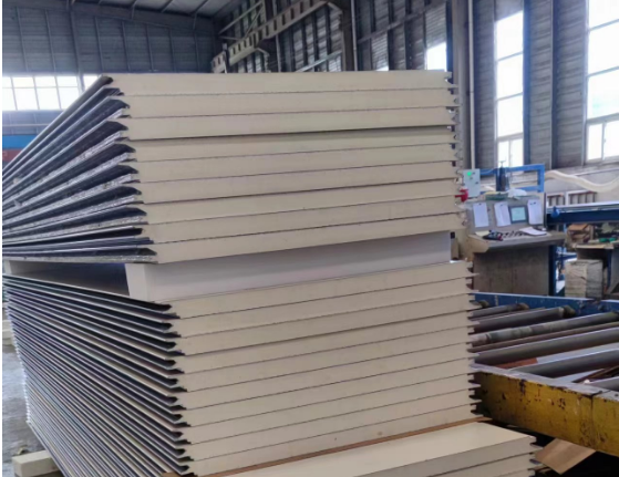 聚氨酯夾芯板的規格(圖2) 聚氨酯夾芯板的規格(圖2)